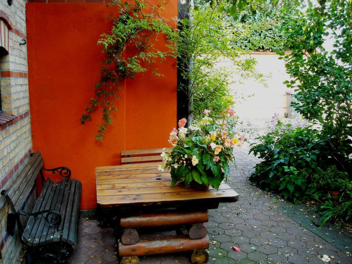 Ferienwohnung Auf Ehem. Alten Bauernhof Liebenwalde Екстериор снимка